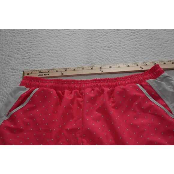 Under Armour Lined Gym Shorts Womens Size Large Semi Fitted Performance Pink NEW - Picture 4 of 8